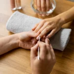 pedicure-manicure