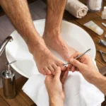 pedicure-manicure